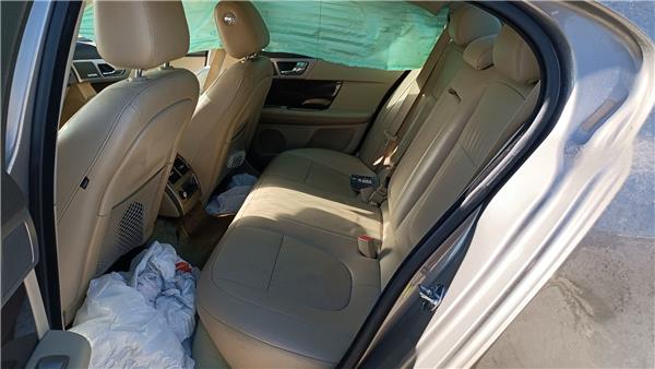 asientos traseros jaguar xf (2008 >) 3.0 v6 diesel grace [3,0 ltr.   177 kw v6 diesel cat]