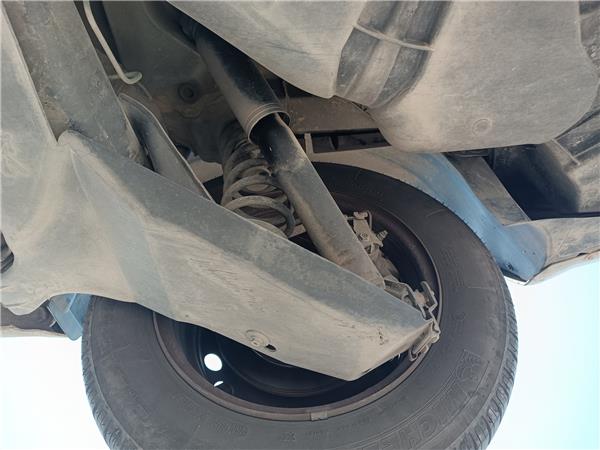 1.5 Authentique 15 Ltr. - 74 kW dCi Diesel Amortiguador Trasero Derecho
