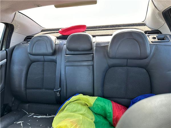asientos traseros peugeot 407 (2004 >) 2.0 sport [2,0 ltr.   100 kw 16v hdi fap]