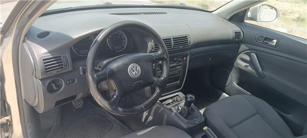 radio / cd volkswagen passat berlina (3b3)(2000 >) 1.9 advance [1,9 ltr.   74 kw tdi]