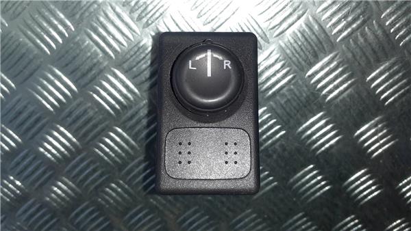 mando retrovisor electrico nissan almera n16e