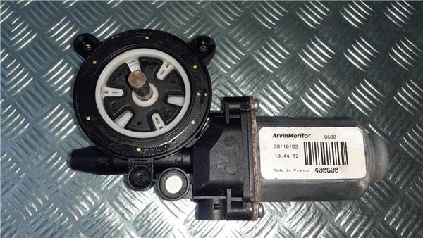 motor elevalunas delantero derecho nissan alm