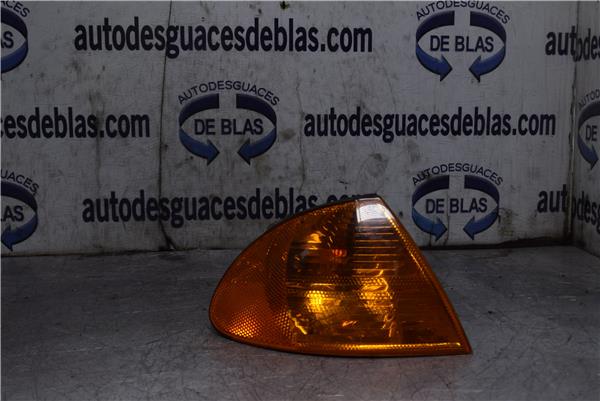 SERIE 3 BERLINA E46 Piloto Intermitente Lateral Delantero Izquierdo SERIE 3 BERLINA E46 Piloto Intermitente Lateral Delantero Izquierdo