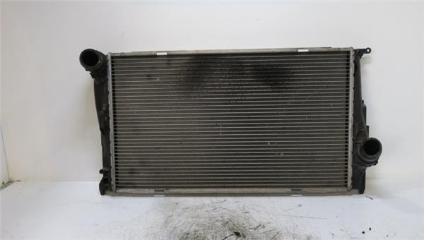 Serie 1 Berlina E81E872004- Radiador