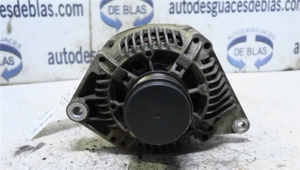 MEGANE I CLASSIC LA0 Alternador