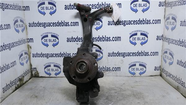 PASSAT BERLINA 3B2 Mangueta Delantera Izquierda