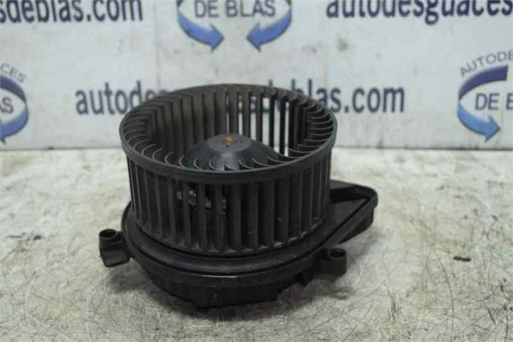 A4 AVANT 8E Motor Calefaccion