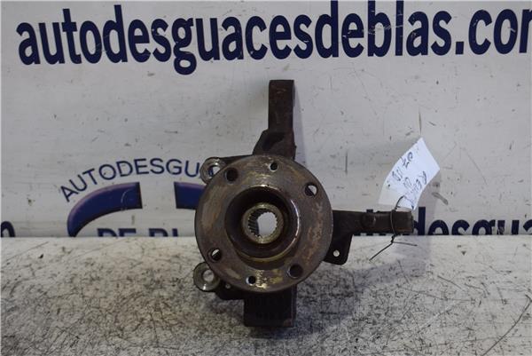 CLIO II FASE II BCB0 Mangueta Delantera Izquierda