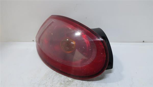 II Bravo 1982007- Piloto Trasero Izquierdo II Bravo 1982007- Piloto Trasero Izquierdo