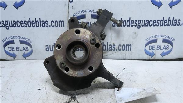 VEL SATIS BJ0 Mangueta Delantera Izquierda VEL SATIS BJ0 Mangueta Delantera Izquierda