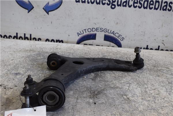 C-MAX CB3 Brazo Inferior Delantero Derecho C-MAX CB3 Brazo Inferior Delantero Derecho