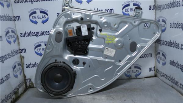 KUGA CBV Elevalunas Electrico Trasero Derecho