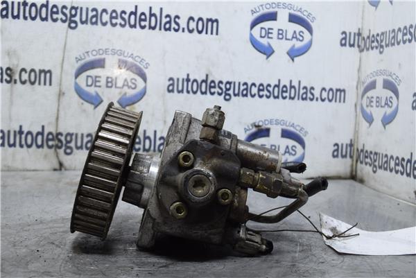 AVENSIS BERLINA T25 Bomba Inyectora