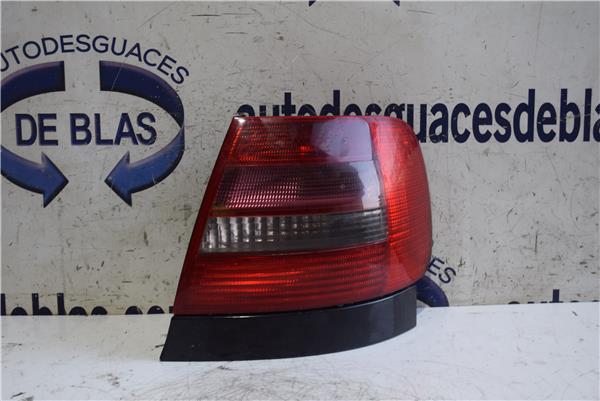 A4 BERLINA B5 Piloto Trasero Derecho