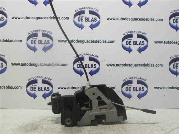 CLASE A Cerradura Puerta Delantera Derecha