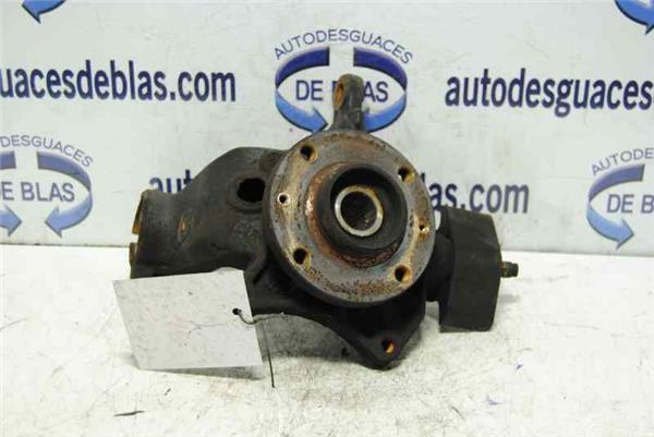 C5 BERLINA Mangueta Delantera Izquierda