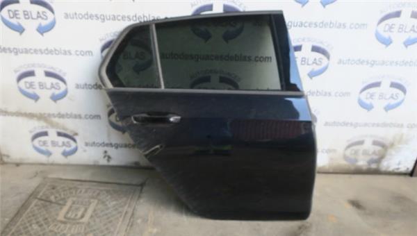 Golf VIII Berlina CD112.2019- Puerta Trasera Derecha