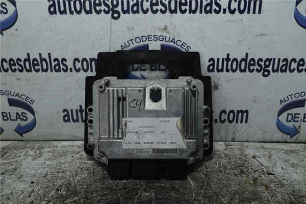 C4 BERLINA Centralita motor uce