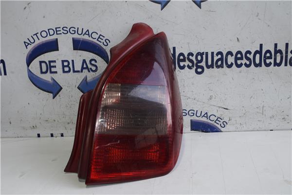 C2 Piloto Trasero Derecho