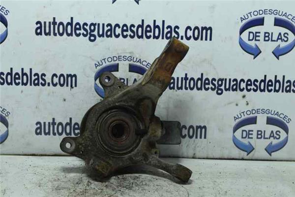 LAGUNA B56 Mangueta Delantera Derecha