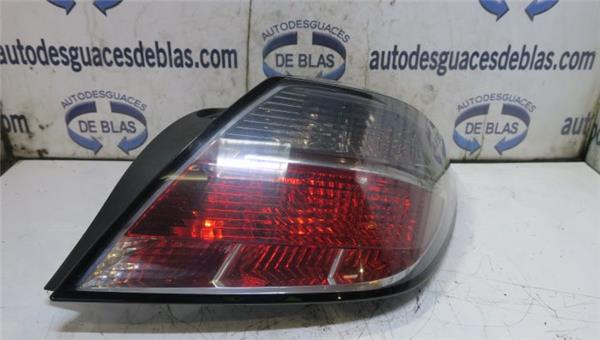Astra H Berlina 2004- Piloto Trasero Derecho