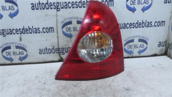 CLIO II FASE II BCB0 Piloto Trasero Derecho