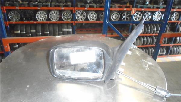 FIESTA BERLINA DX Retrovisor Izquierdo