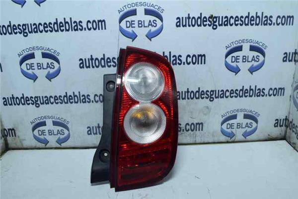 MICRA K12E Piloto Trasero Derecho