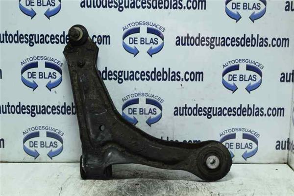 VITO W638 CAJA CERRADA Brazo Inferior Delantero Derecho VITO W638 CAJA CERRADA Brazo Inferior Delantero Derecho