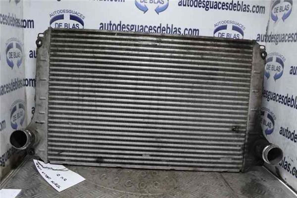 COROLLA VERSO R1 Intercooler