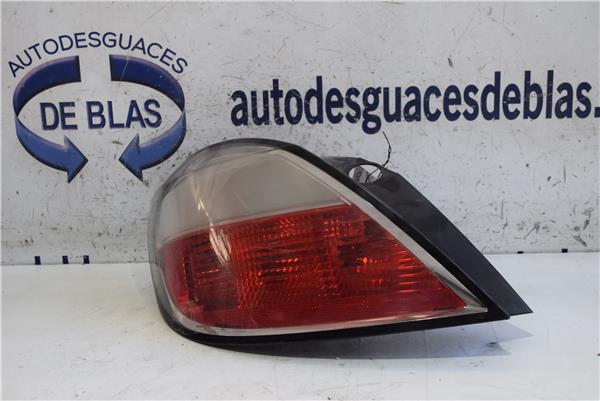 ASTRA H BERLINA Piloto Trasero Izquierdo