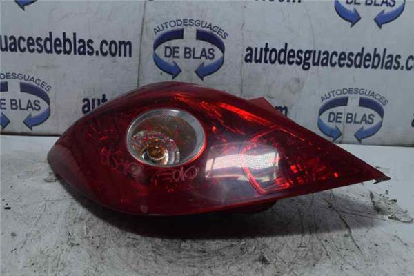 CORSA D Piloto Trasero Izquierdo CORSA D Piloto Trasero Izquierdo