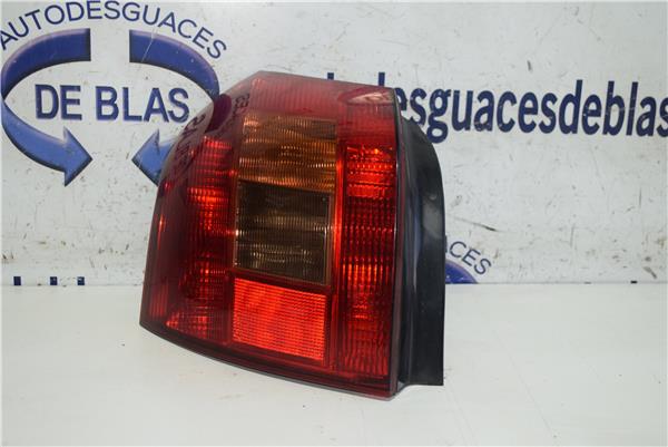 COROLLA E12 Piloto Trasero Izquierdo COROLLA E12 Piloto Trasero Izquierdo