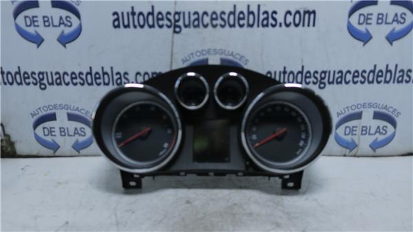INSIGNIA BERLINA Cuadro Completo