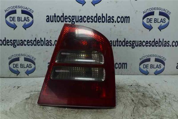 OCTAVIA BERLINA 1U2 Piloto Trasero Derecho