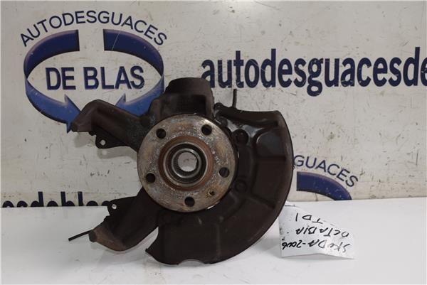 OCTAVIA BERLINA 1U2 Mangueta Delantera Izquierda