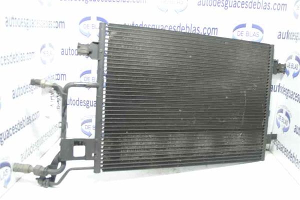A4 BERLINA B5 Condensador