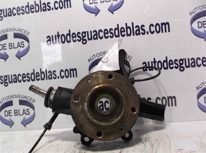 C4 BERLINA Mangueta Delantera Derecha