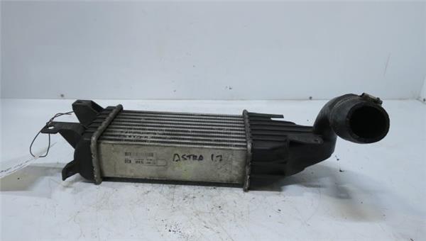 Astra H Berlina 2004- Intercooler
