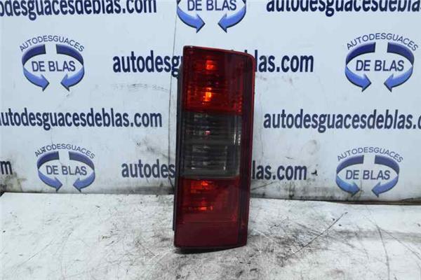 COMBO CORSA C Piloto Trasero Derecho