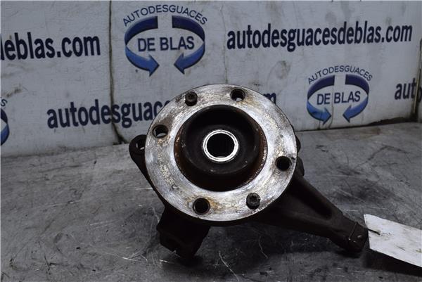 206 BERLINA Mangueta Delantera Izquierda