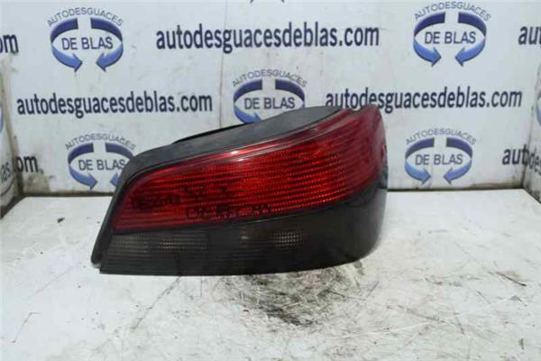 306 BERLINA 345 PUERTAS S2 Piloto Trasero Derecho