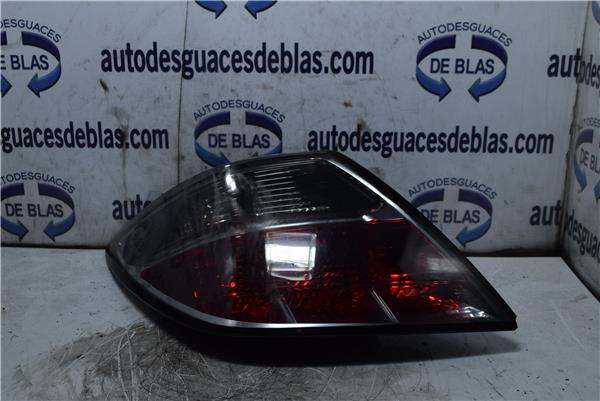 ASTRA GTC Piloto Trasero Izquierdo