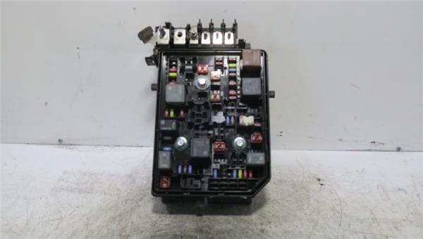 Astra K Berlina 5p 09.2015- Caja Reles