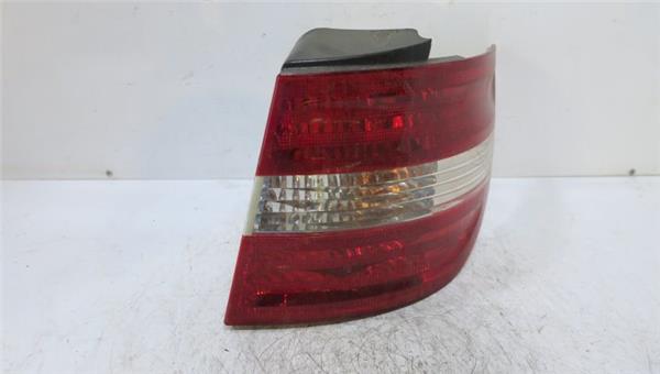 Clase A BM 16906.2004- Piloto Trasero Derecho