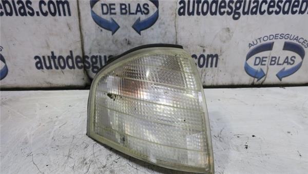 CLASE C W202 BERLINA Piloto Intermitente Lateral Delantero Derecho