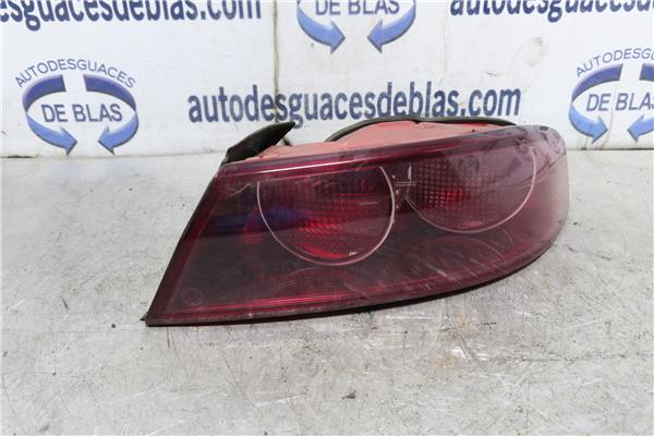 159 140 Piloto Trasero Derecho