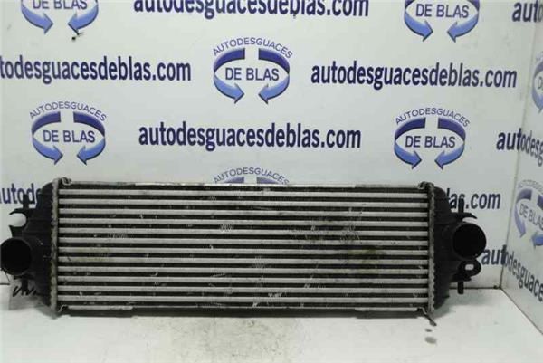 VIVARO Intercooler