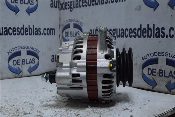 MONTERO V20V40 Alternador