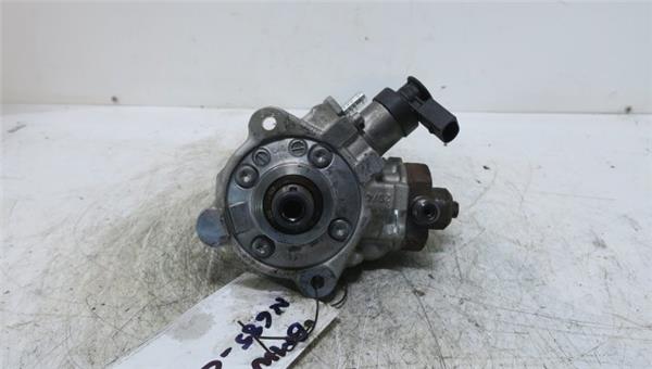 Serie 5 Berlina F102010- Bomba Inyectora